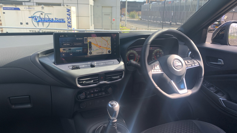 Nissan Juke 1.0 DiG-T N-Connecta 5dr Petrol Hatchback